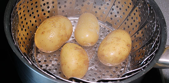 Kartoffeln dämpfen