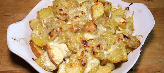 Rezept: Schmorkartoffeln mit Apfel - Rollis Rezepte