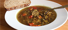 Linsen-Currysuppe mit Rindfleisch