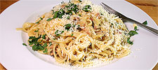 Linguine con cipolla e uova - Spaghetti mit Zwiebel und Ei