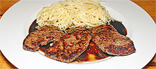 Chaliapin Steak - Rindssteak mit Zwiebel mariniert